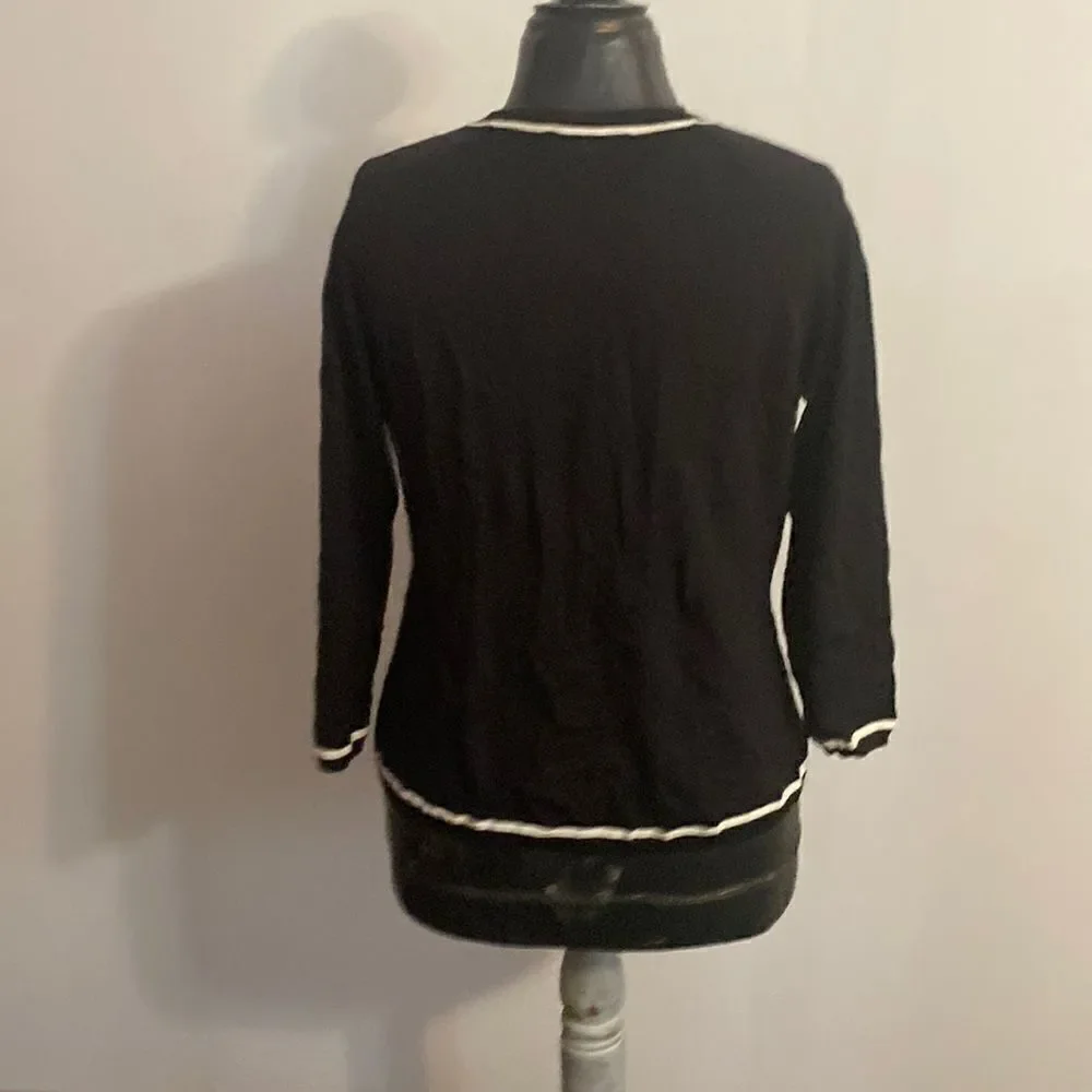 Pendleton button down sweater, black/white